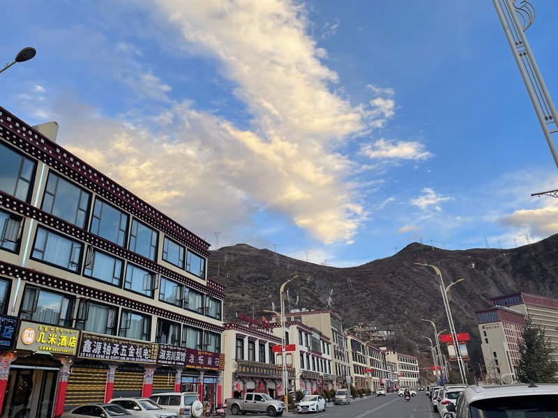 Changdu Jimmy HotelOver view