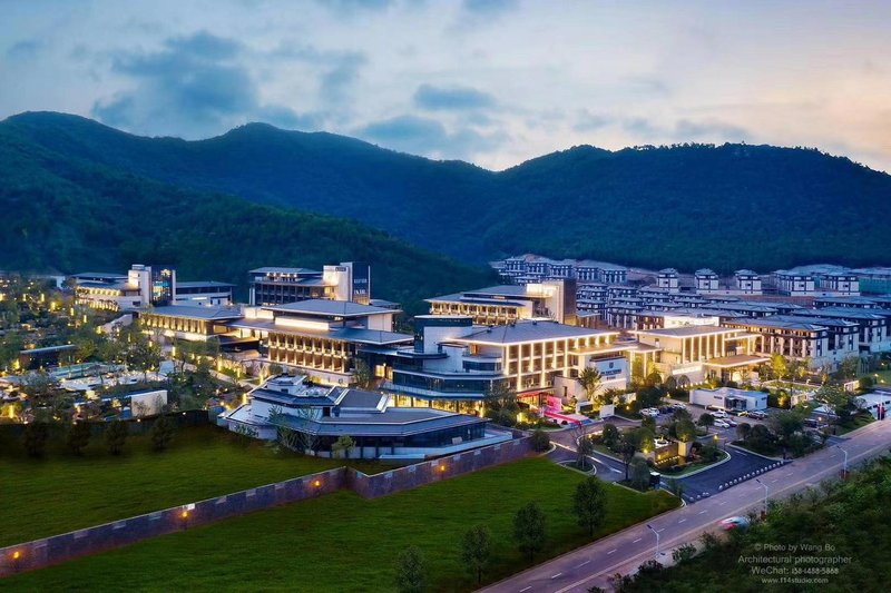 Runda Tianmu Talented Springs HotelOver view