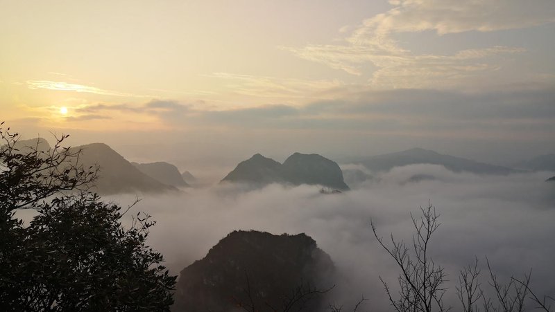 Tien Son周边景点