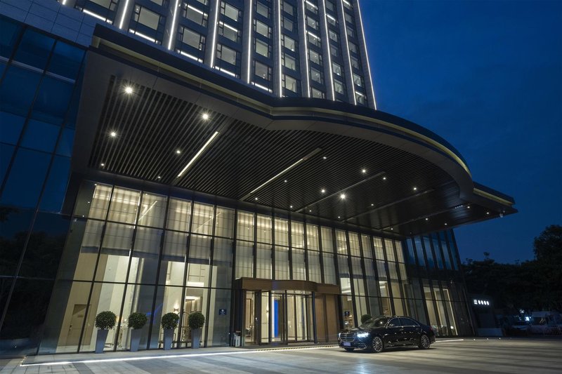 DoubleTree by Hilton Shenzhen Nanshan Hotel & ResidencesOver view