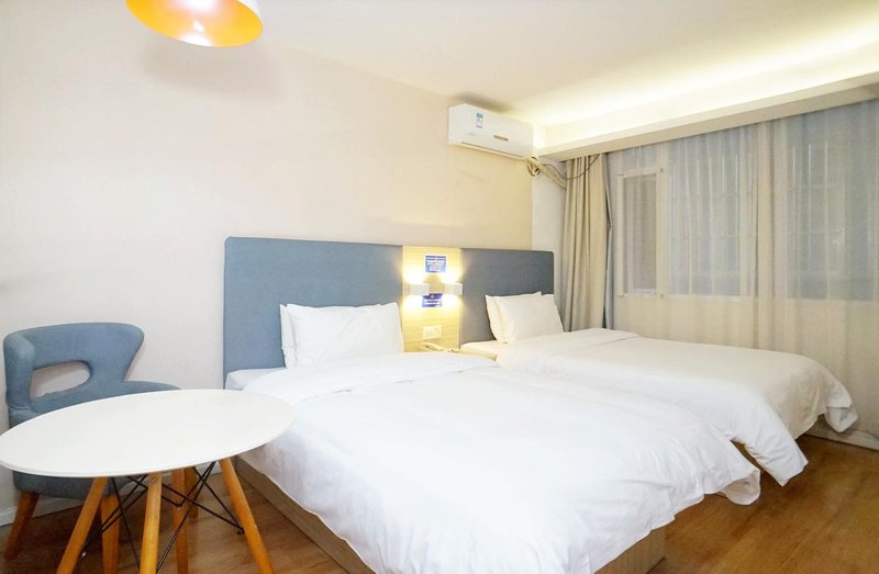 Hanting HotelGuest Room