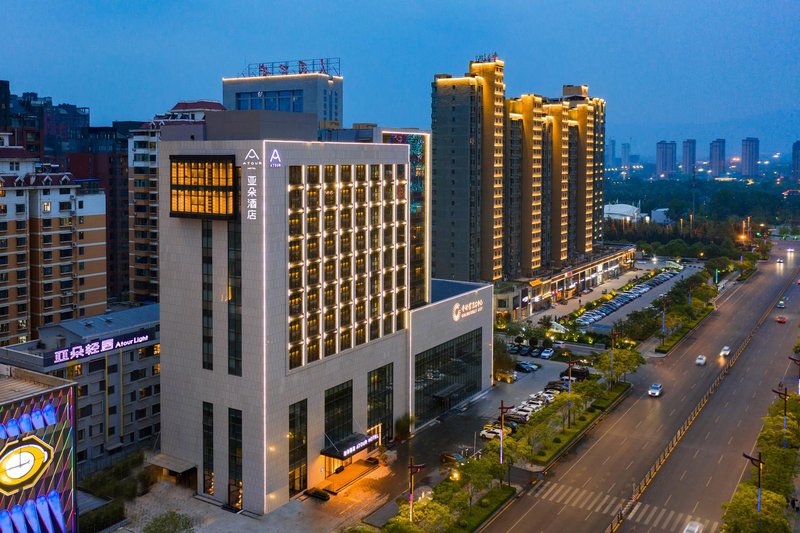 Yaduo hotel of Linfen Golden Bay Art Center Over view