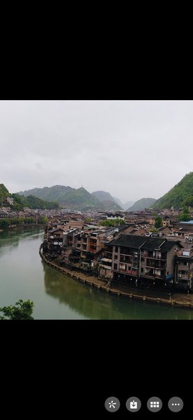 Shuncheng Inn Zhenyuan Over view