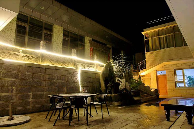 Fanxian Xiaoshe (Wutai Mountain Guanghua Temple Store) 休闲