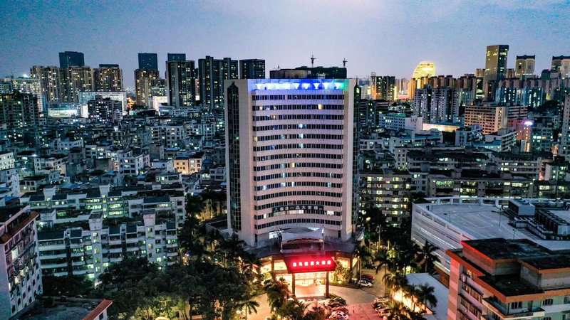 Real Madrid Holiday Hotel (Haikou Riyue Plaza)Over view