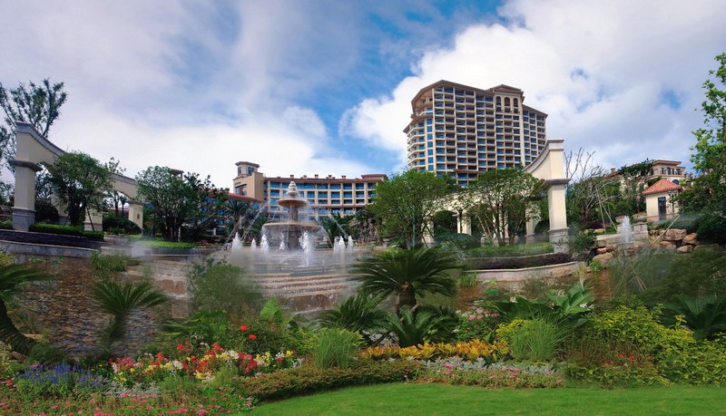 Hongpu Seaview ApartmentOver view