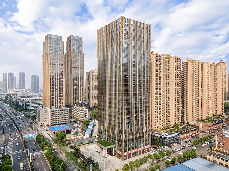 WuHan Shanshui Furama Hotel ( Wangjiawan Renxinhui Branch)Over view